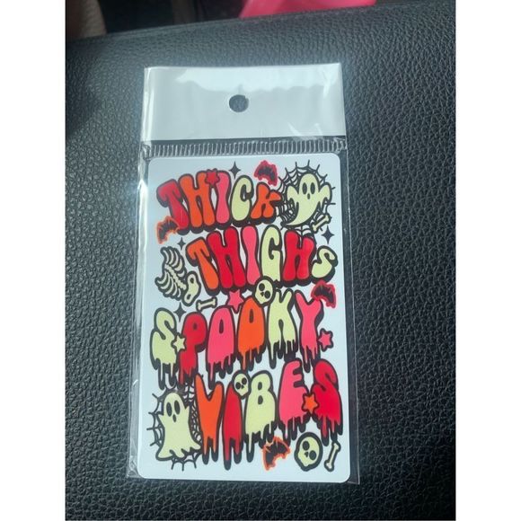 Thick Thighs Spooky Vibes Handmade Magnet - Picture 1 of 2